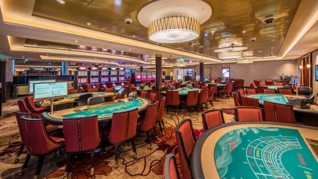 Resorts World Cruises Casino