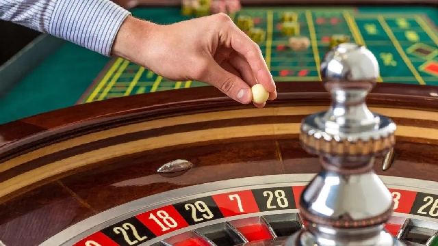 Roulette Table And Balls
